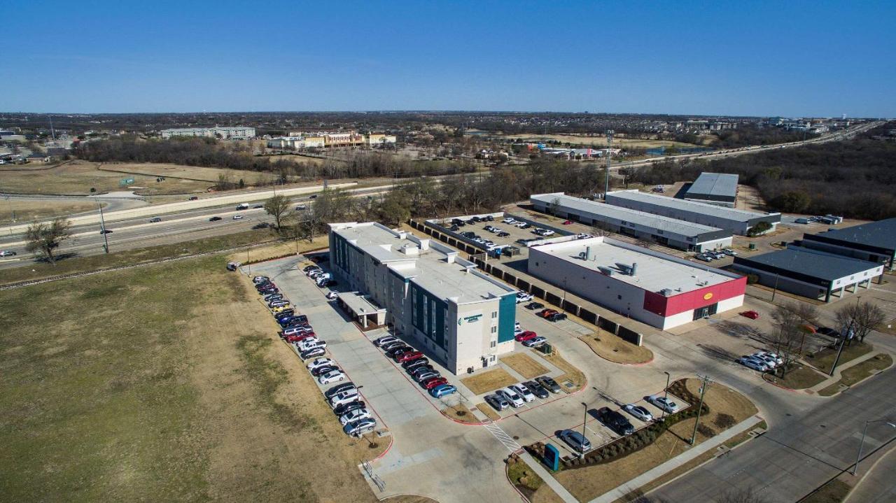 Woodspring Suites Dallas Plano Central Legacy Drive Exterior foto